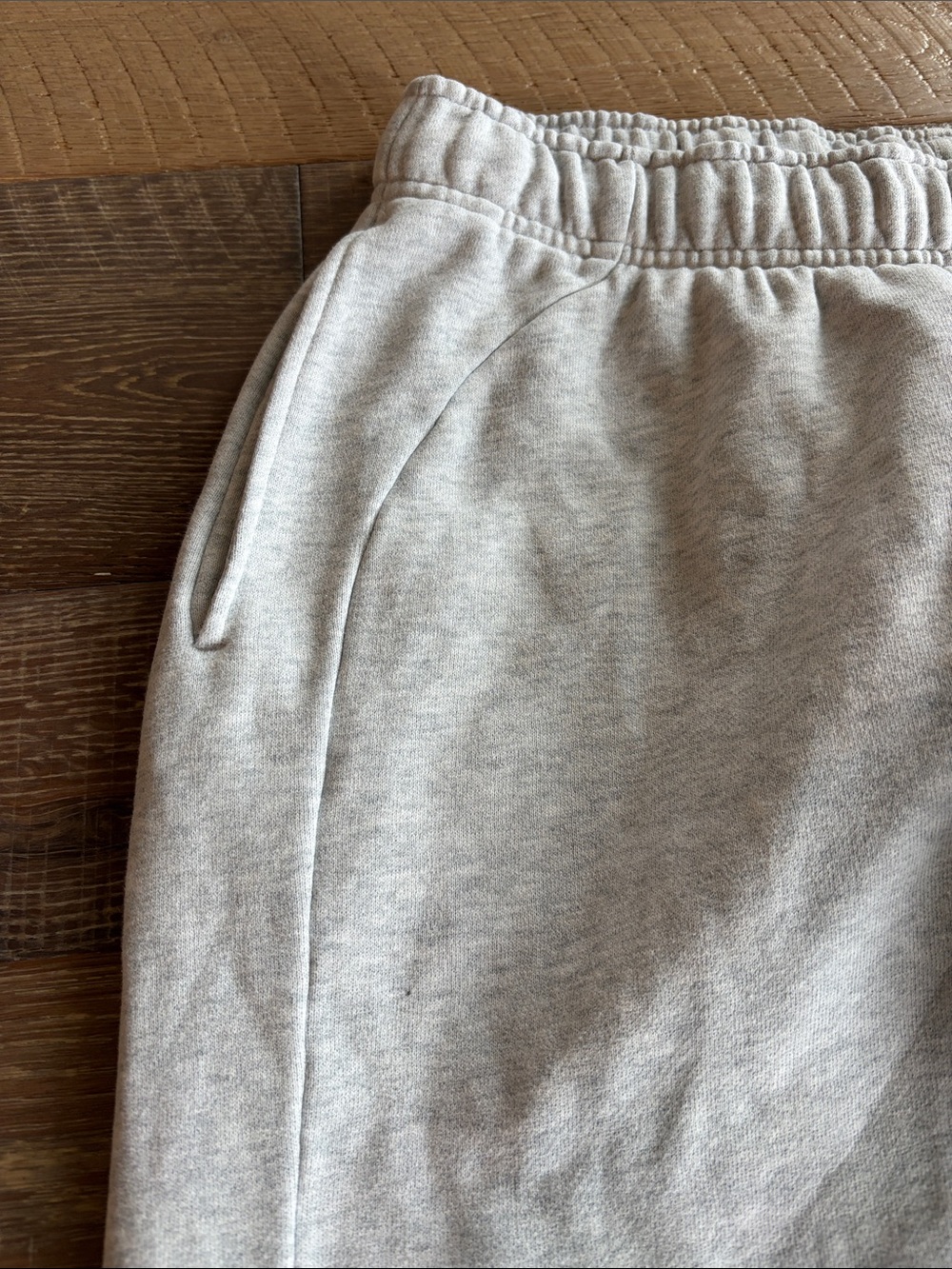Lululemon Scuba mid-rise oversized Jogger Tall - Picture 2 of 7